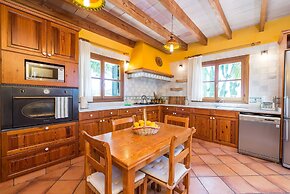 Es Pinar in Alar With 4 Bedrooms and 4 Bathrooms