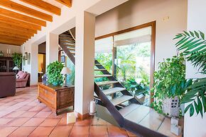 Es Pinar in Alar With 4 Bedrooms and 4 Bathrooms