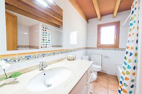 Sa Conca in Manacor With 6 Bedrooms and 4 Bathrooms