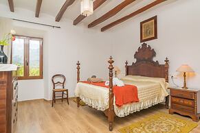 Villa Frontera in S Ller