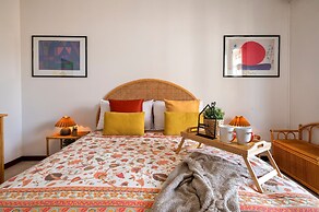 Sardinia RE - Lilium Central Flat
