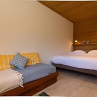 Chalet Dava La Via ski in ski out