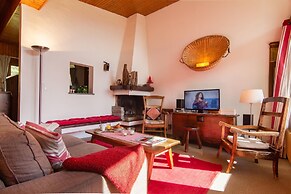 Chalet Dava La Via ski in ski out