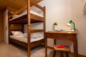Chalet Dava La Via ski in ski out