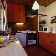 Chalet Dava La Via ski in ski out