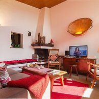 Chalet Dava La Via ski in ski out