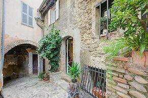 Maison Sans Delai in Cagnes sur Mer