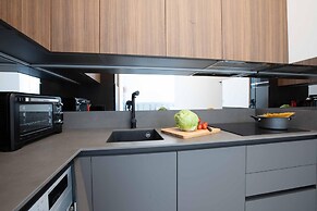 Le Magenta in Nice With 1 Bedrooms and 1 Bathrooms