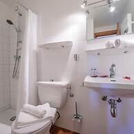 Chalet Charpoua in Le Tour Argenti re