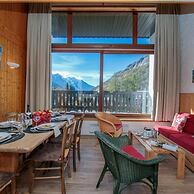 Chalet Charpoua in Le Tour Argenti re