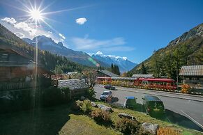 Chalet Charpoua in Le Tour Argenti re
