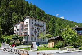 R Sidence Bel Alp 16