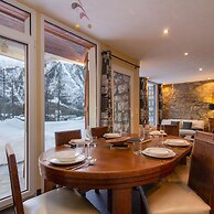 Chalet Glacier in Argenti re Chamonix