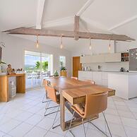 Maison Madalena With Pool Close to Ocean