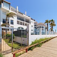 Puerta Del Mar Beachfront And Pool