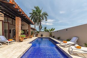 Casa Riviera