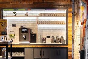 Moxy Cork