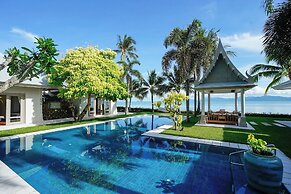 Miskawaan Beachfront Villas