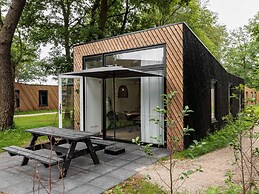 Luxe Lodge Near Schaijk
