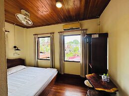 Silikhane Guest House