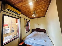 Silikhane Guest House