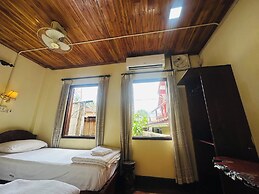 Silikhane Guest House