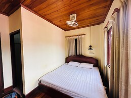 Silikhane Guest House