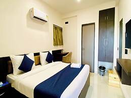 Hotel URS Palace