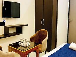 Hotel URS Palace