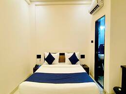 Hotel URS Palace