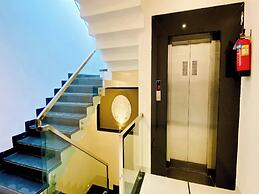 Hotel URS Palace