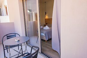 Lunar Hotel