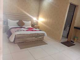 Hotel SNR Grand