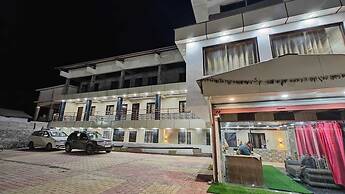 Hotel SNR Grand