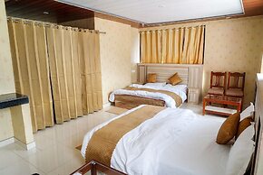 Hotel SNR Grand