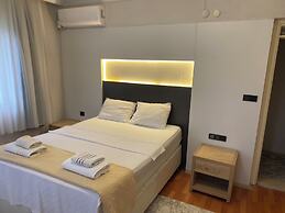 Alida Home