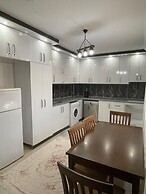 Alida Home