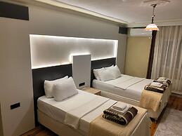 Alida Home