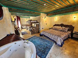 Abra Stone House