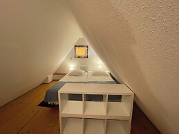 La Maison Bleue