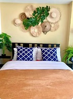 Santorini Suites