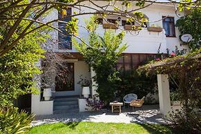 Number 5 Guesthouse
