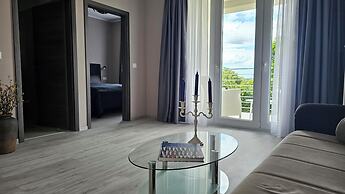 Apartments with Shared Pool Casa Bianca