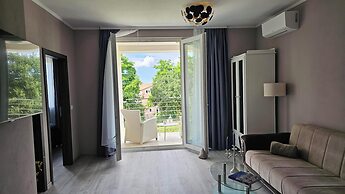 Apartments with Shared Pool Casa Bianca