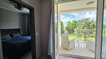 Apartments with Shared Pool Casa Bianca