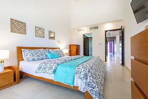 Family Elite Golf Vacations in Cocotal