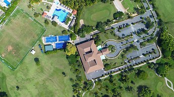 Family Elite Golf Vacations in Cocotal