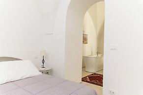 Bianca Fortezza by Wonderful Italy