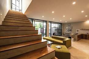 Lane House 2