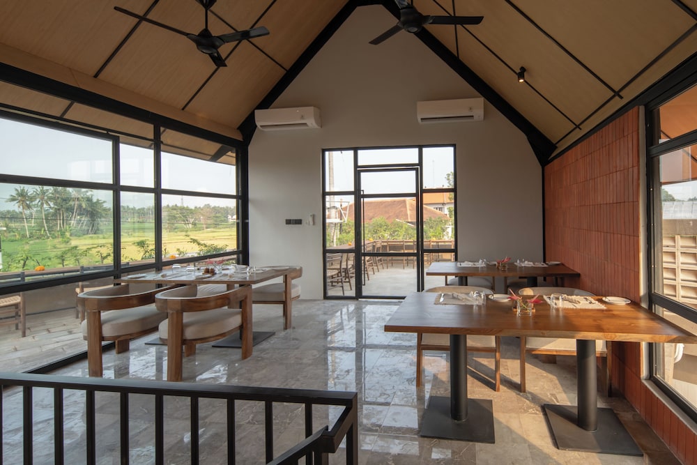Ubud Mas Glamping Luxury Tent